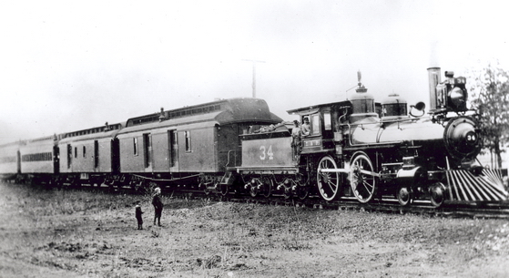 Texas & Pacific Railroad, Dallas